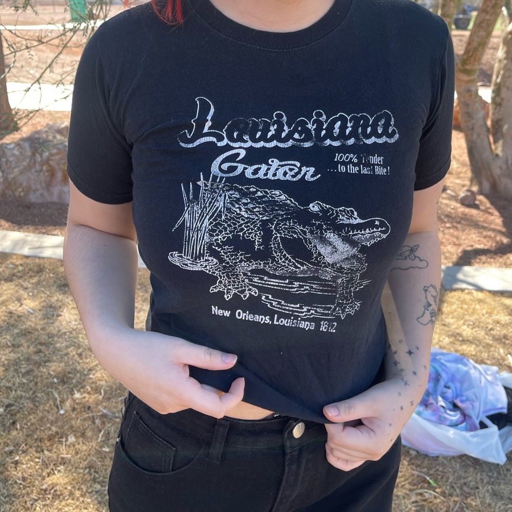gator baby tee!!!